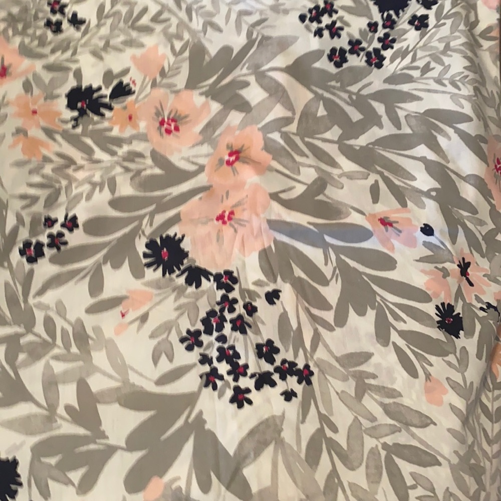 Printed Petals Shockwave, West Elm - King Duvet NWOT